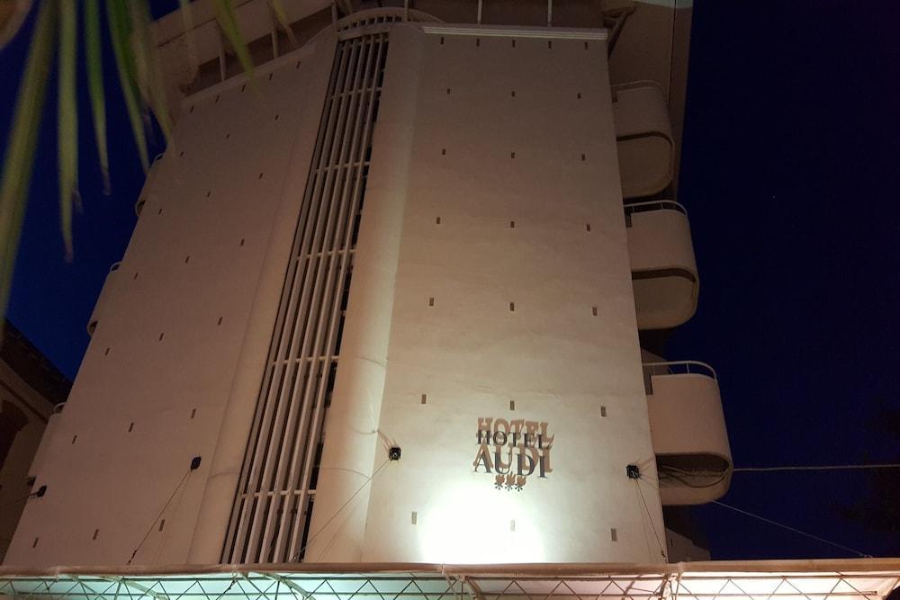 Hotel Audi Frontemare Rimini Exterior photo